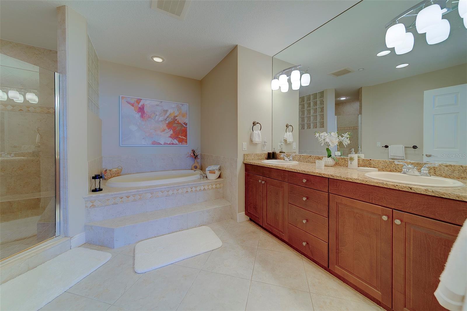 LAS BRISAS CONDO - Residential Lease