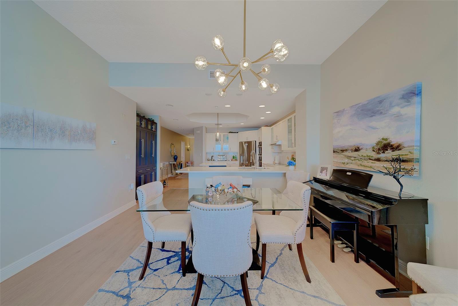 LAS BRISAS CONDO - Residential Lease