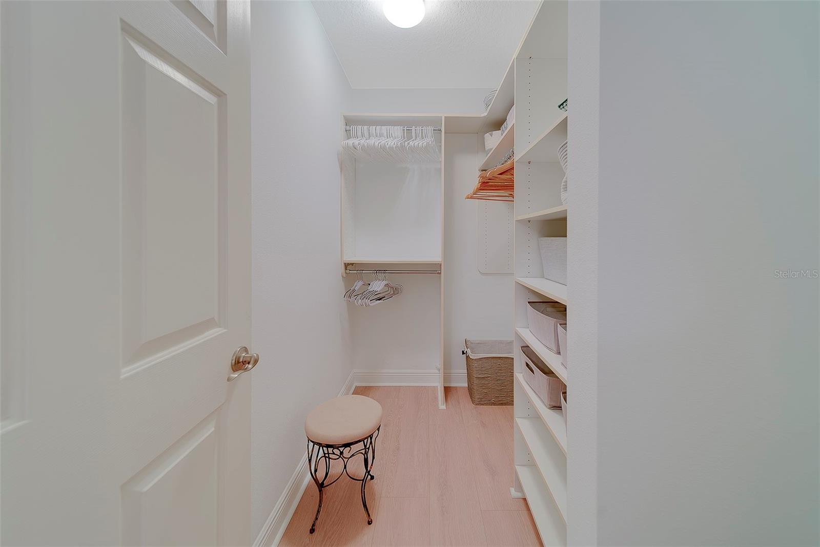 LAS BRISAS CONDO - Residential Lease