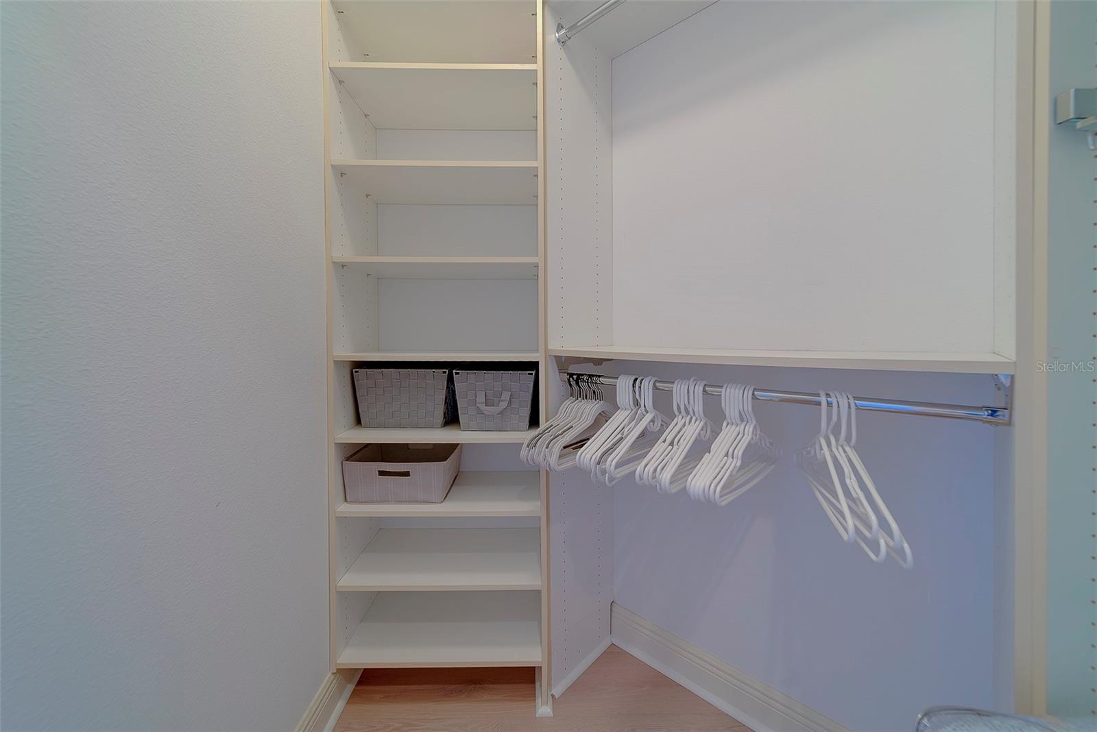 LAS BRISAS CONDO - Residential Lease