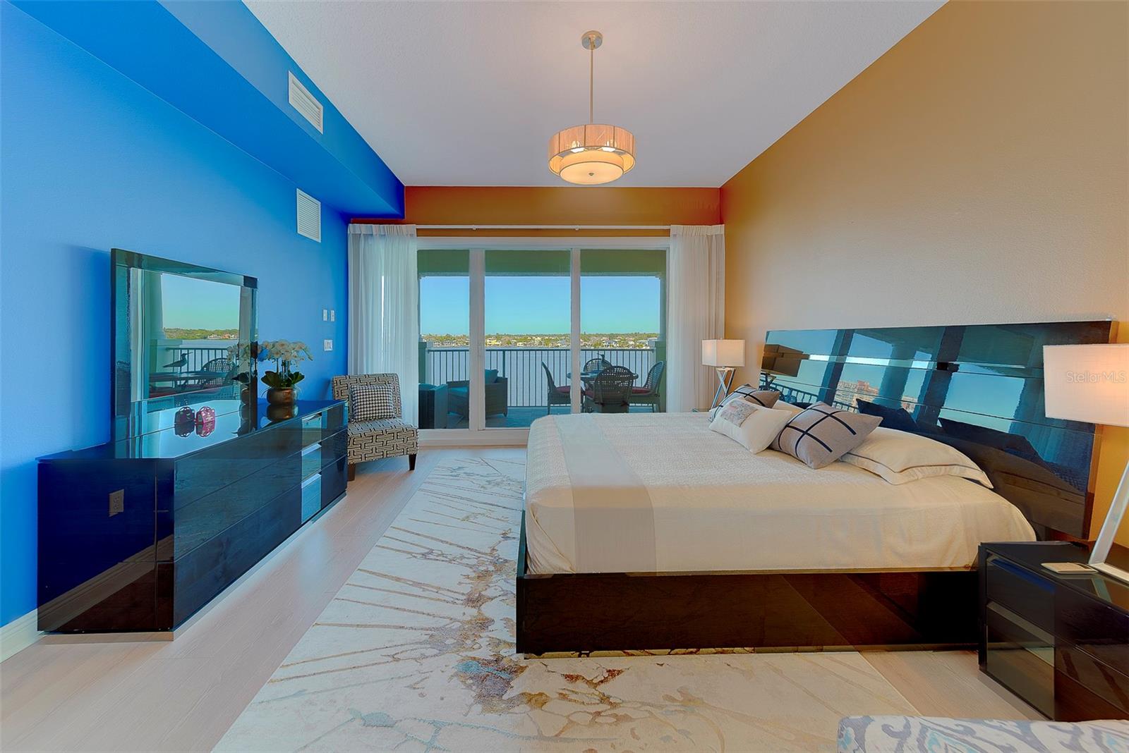 LAS BRISAS CONDO - Residential Lease