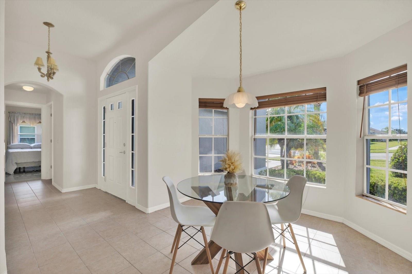 1851 ARBOR KNOLL LOOP