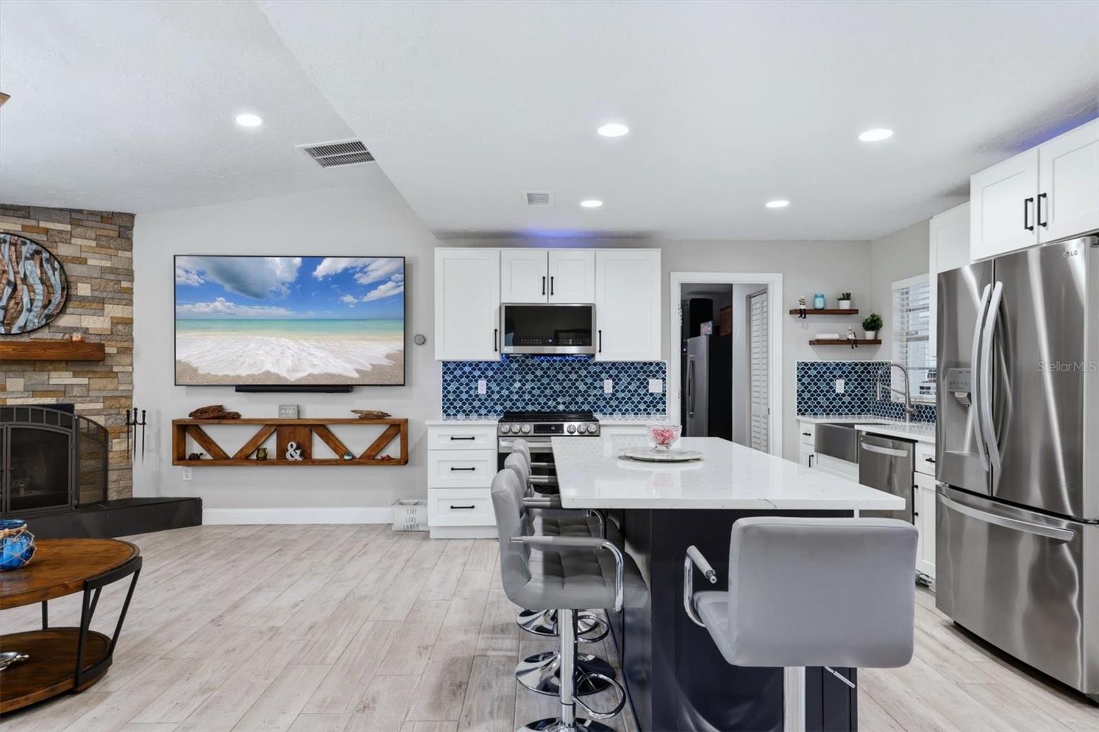 MAGNOLIA MANOR UNREC - Residential