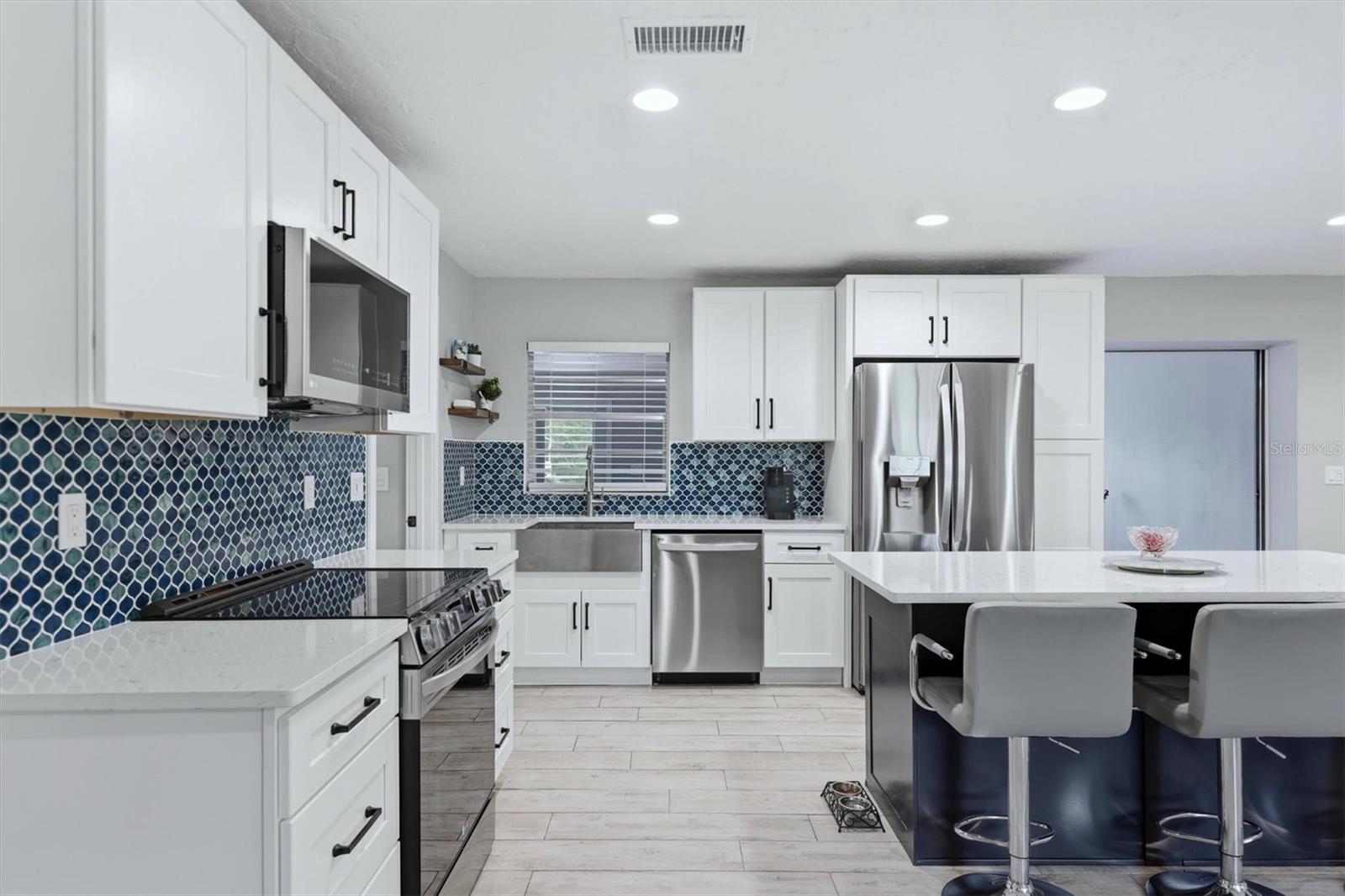 MAGNOLIA MANOR UNREC - Residential