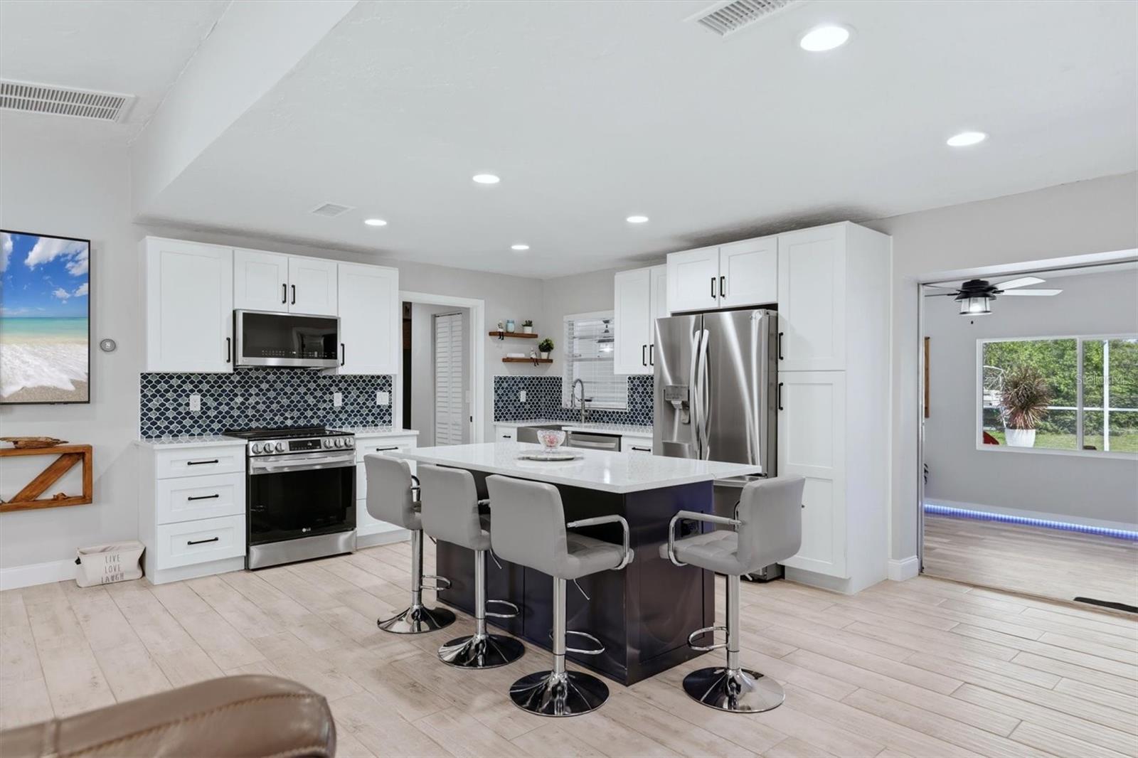 MAGNOLIA MANOR UNREC - Residential