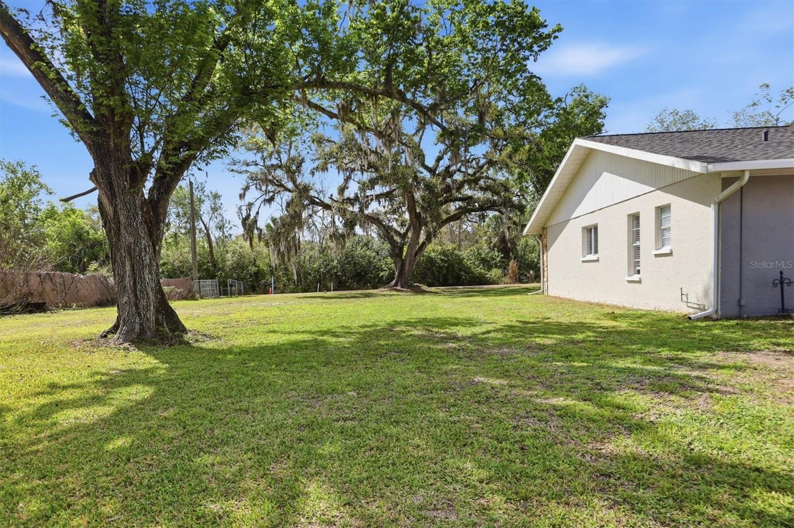 MAGNOLIA MANOR UNREC - Residential