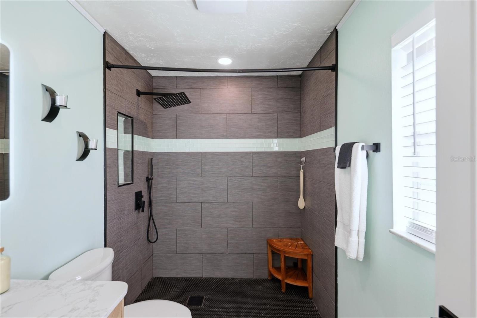 MAGNOLIA MANOR UNREC - Residential