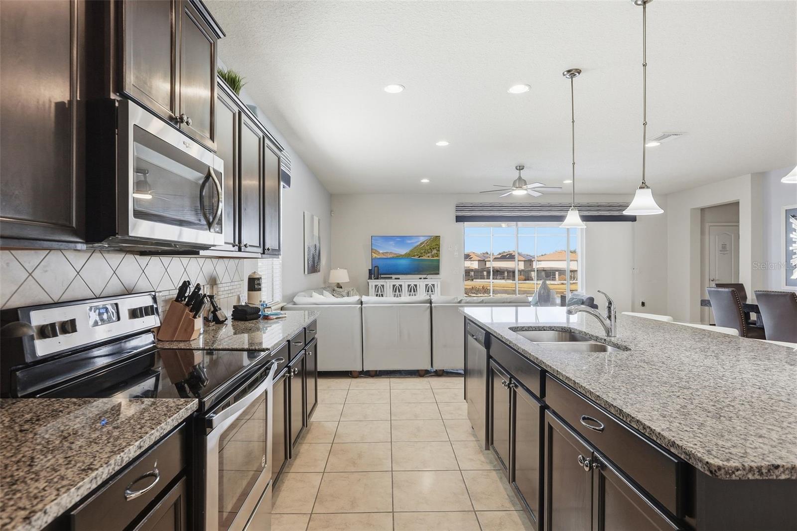 WINDSOR AT WESTSIDE PH 2A - Residential