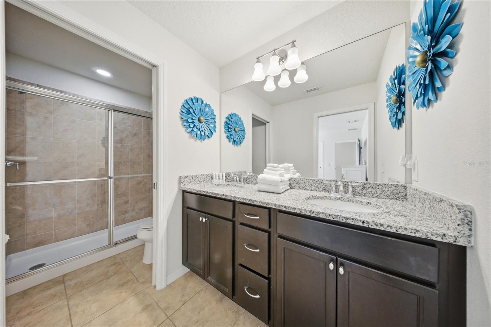 WINDSOR AT WESTSIDE PH 2A - Residential