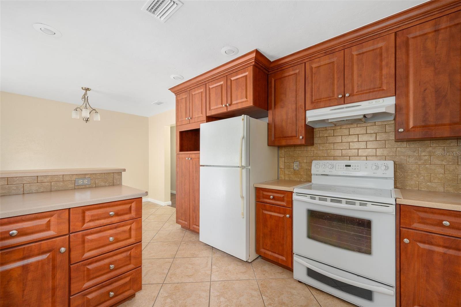 MEADOW RIDGE SUB - Residential