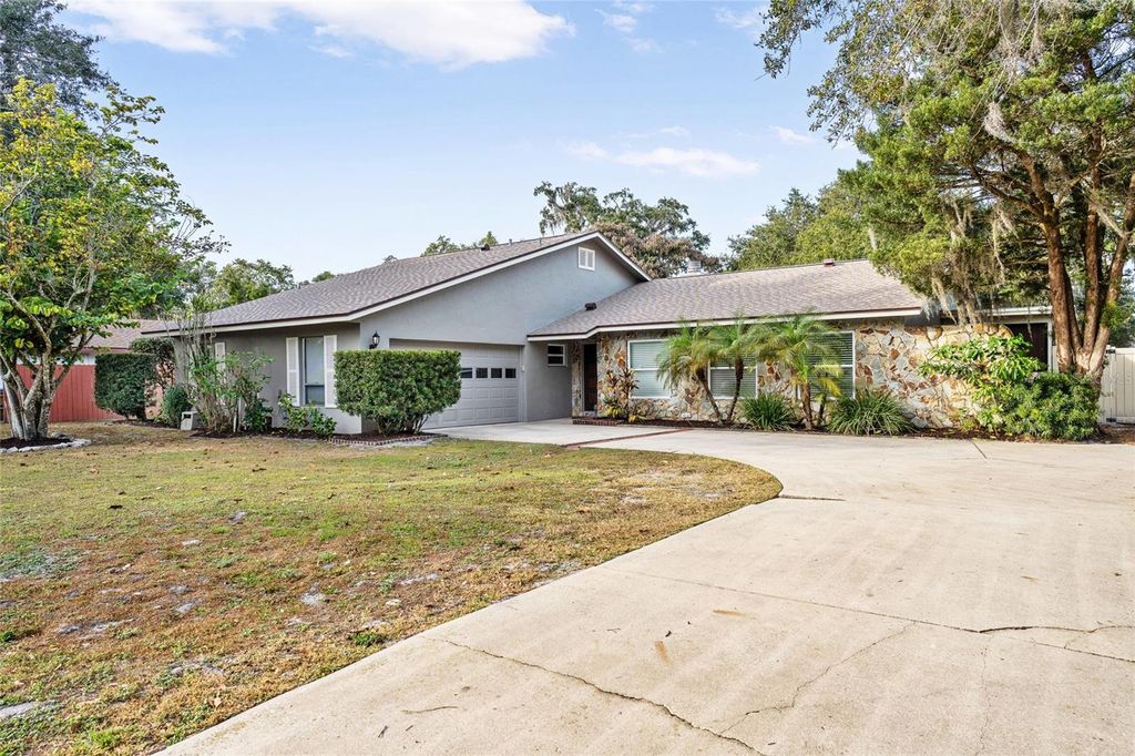 Photo of 1575 Skyline Drive, Kissimmee, FL 34744 (MLS # S5138423)