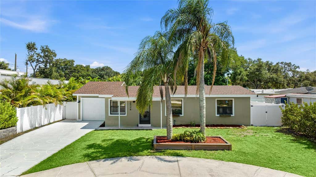 Photo of 2324 Temple Street, Sarasota, FL 34239 (MLS # A4701552)