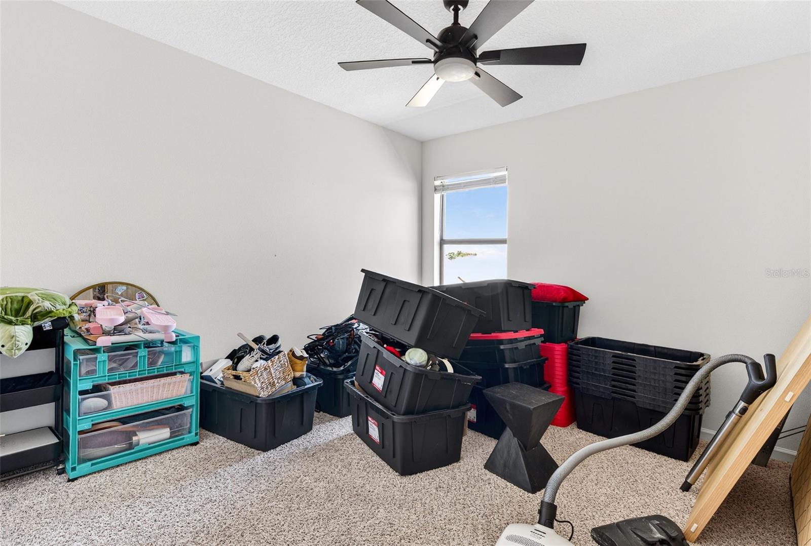 SAWGRASS LAKES PH FIVE - Residential