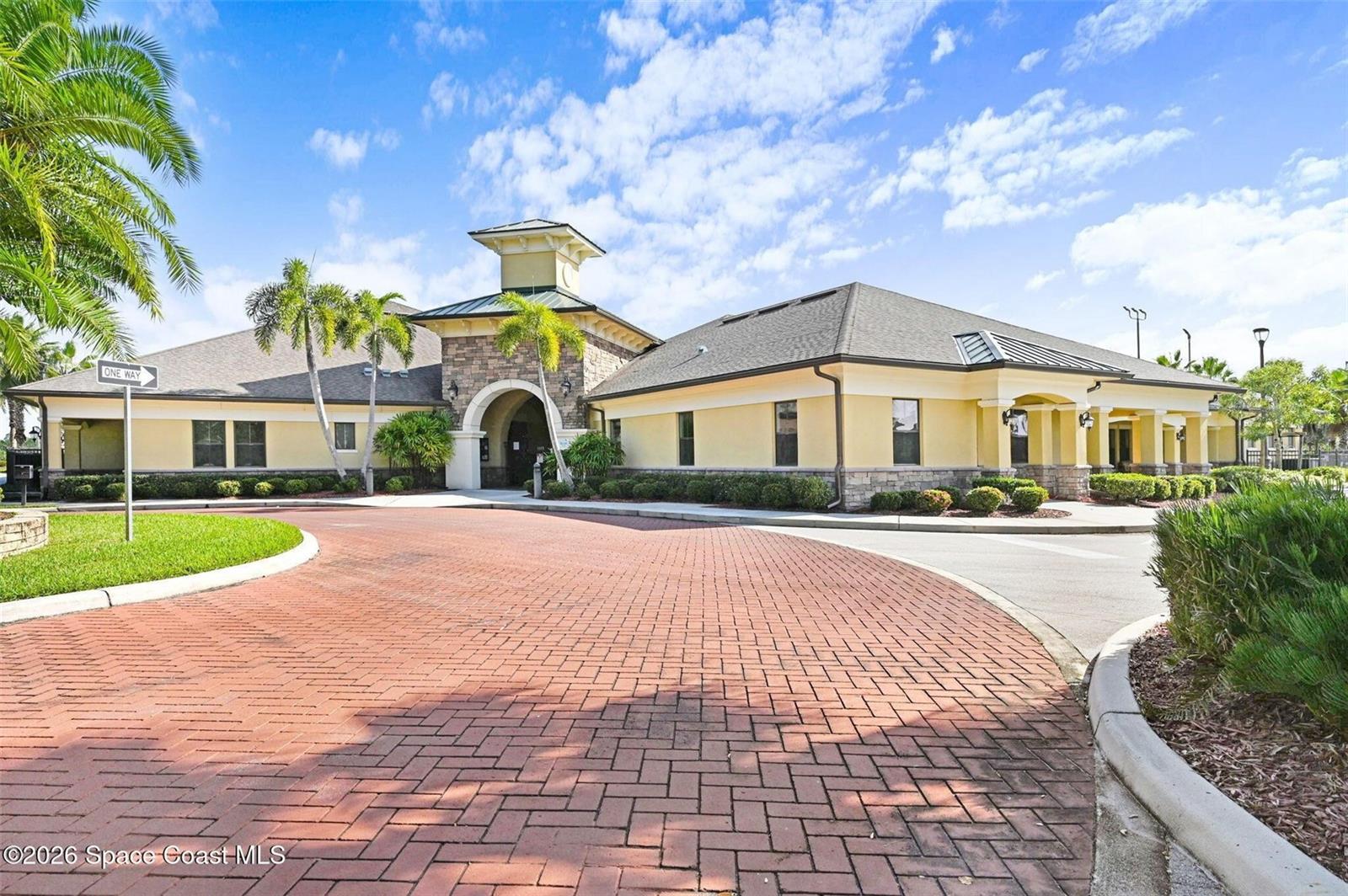 SAWGRASS LAKES PH FIVE - Residential