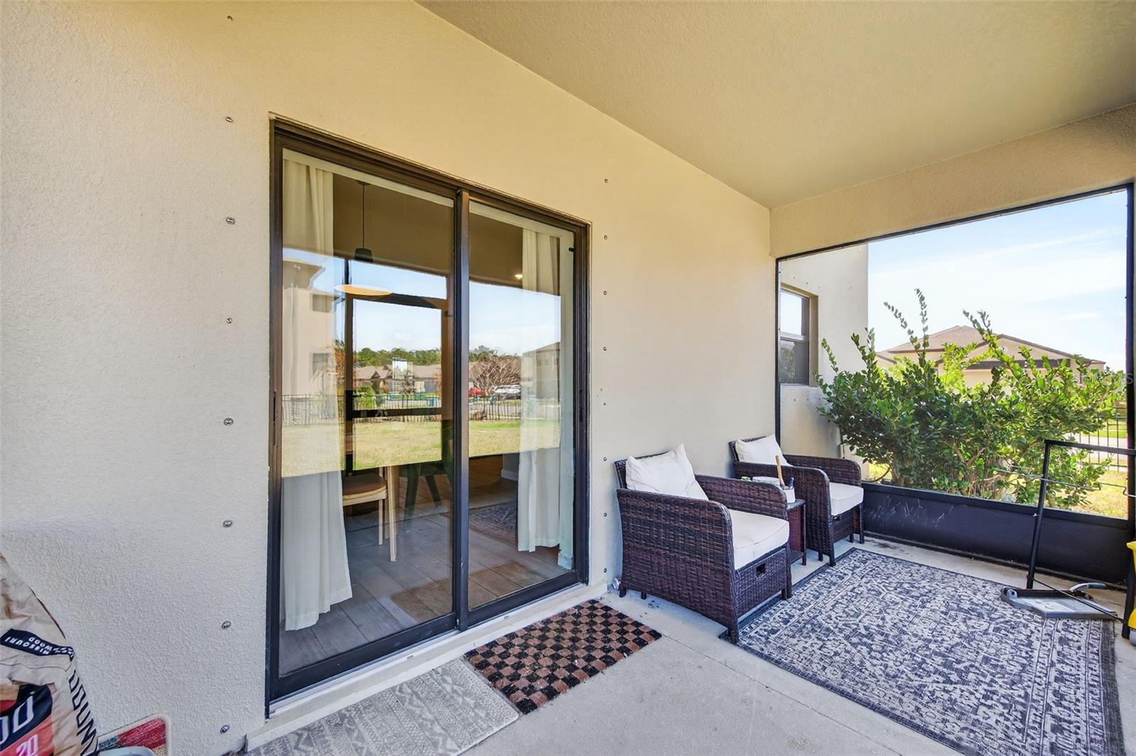 SAWGRASS LAKES PH FIVE - Residential