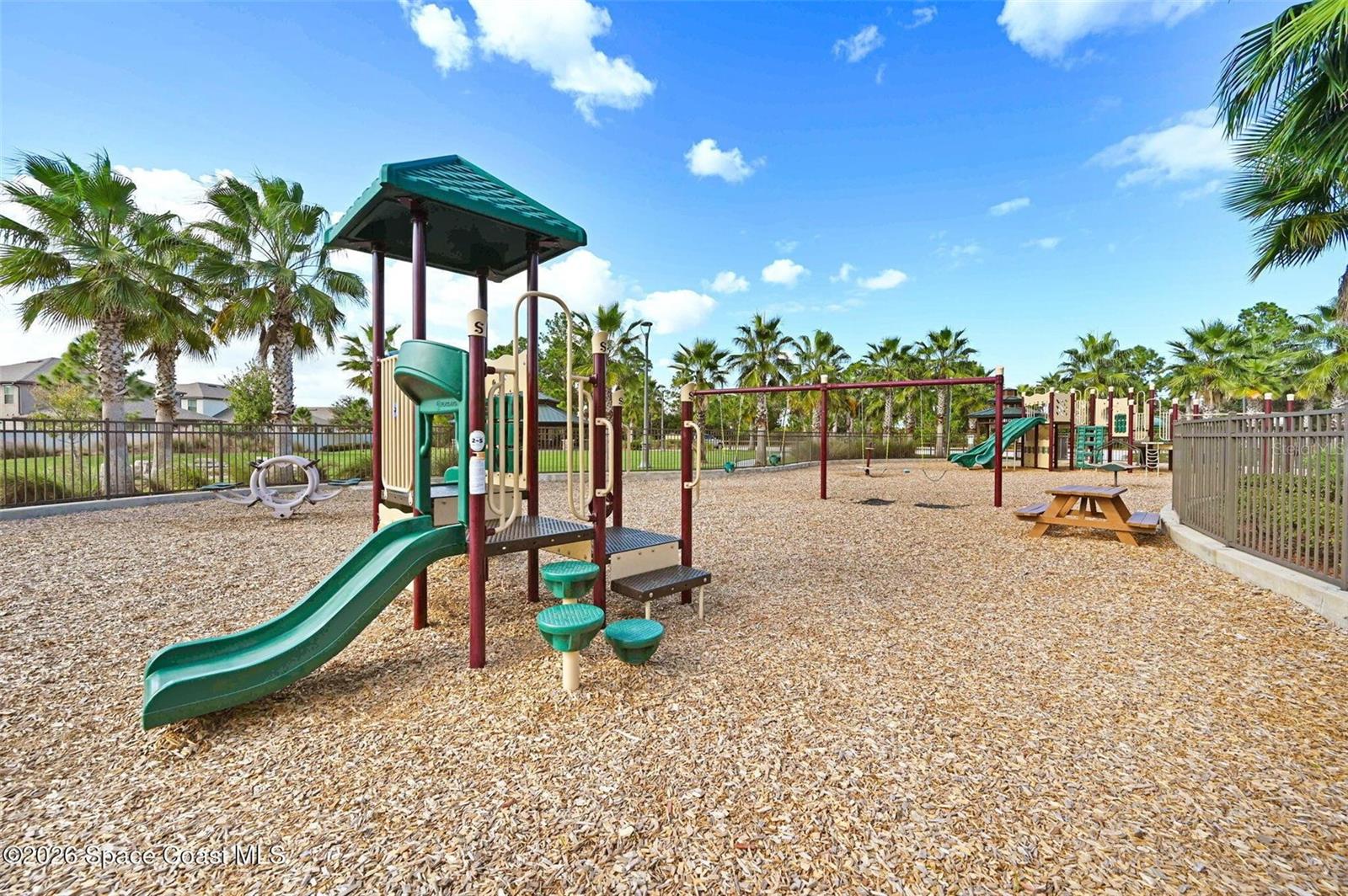 SAWGRASS LAKES PH FIVE - Residential