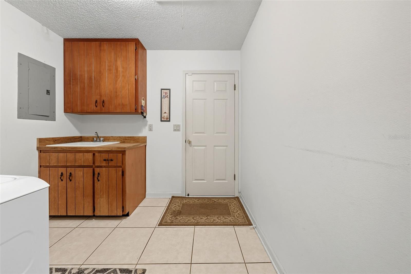 ERROL HILLS VILLAGE - Residential