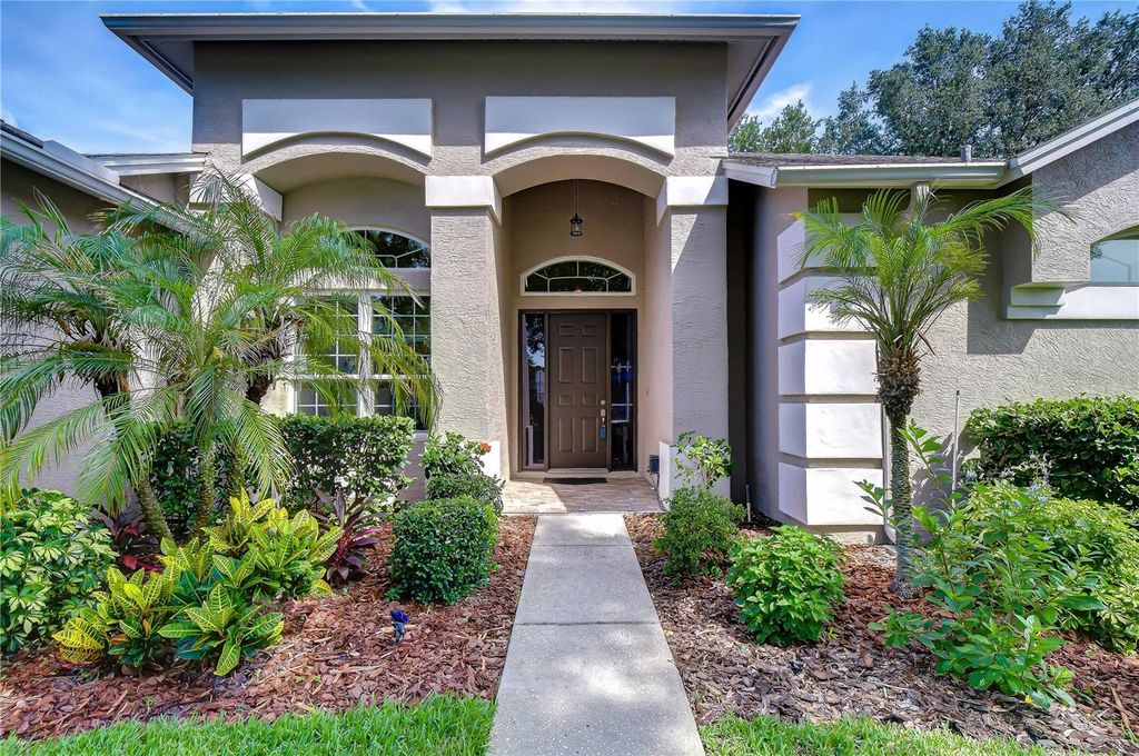Photo of 4916 Willow Ridge Terrace, Valrico, FL 33596 (MLS # TB8524820)
