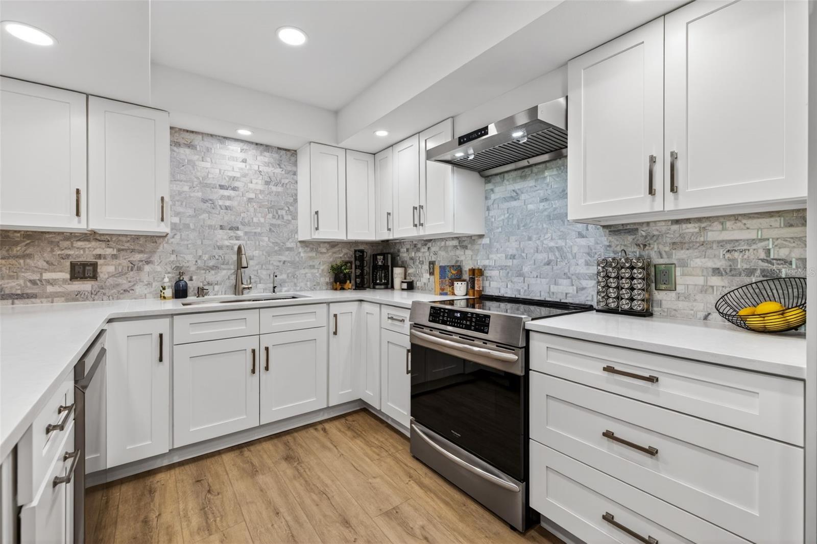 BELLEVIEW BILTMORE VILLAS BAYSHORE I - Residential