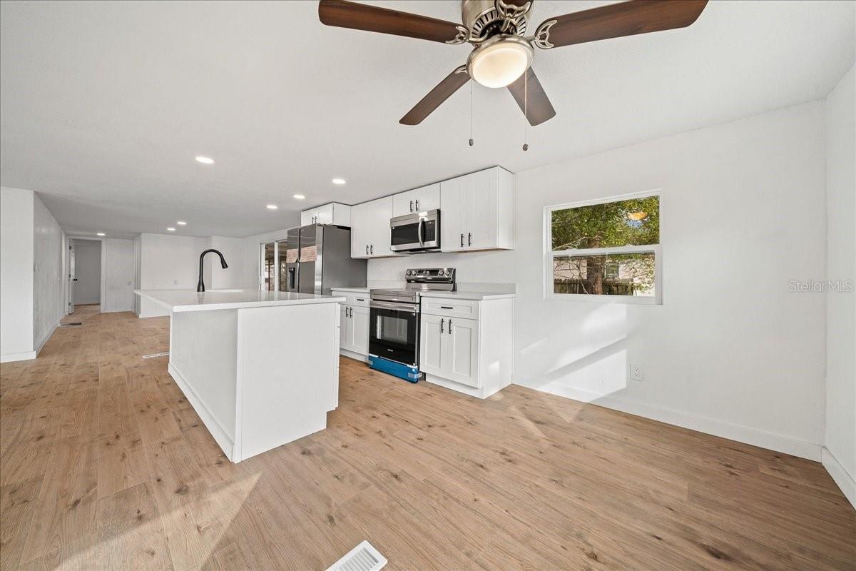 SUNLIGHT ACRES FIRST ADDITION - Residential