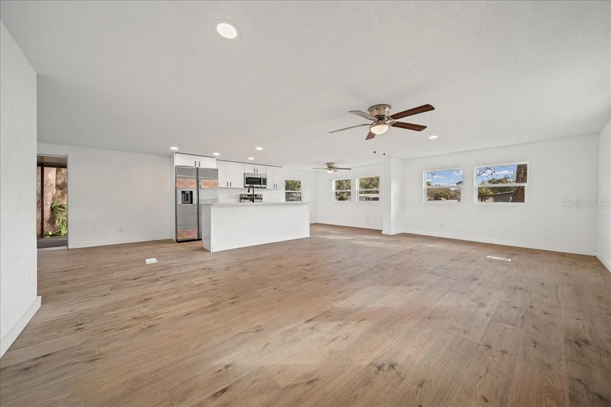 SUNLIGHT ACRES FIRST ADDITION - Residential