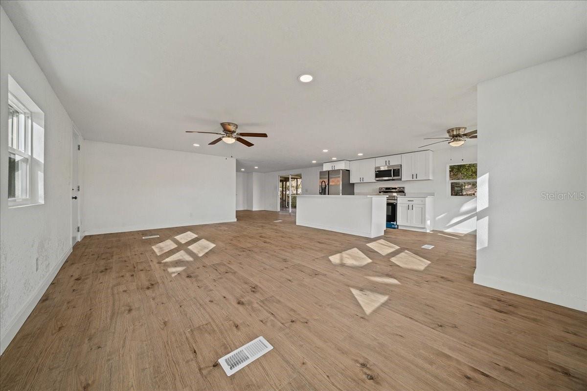 SUNLIGHT ACRES FIRST ADDITION - Residential