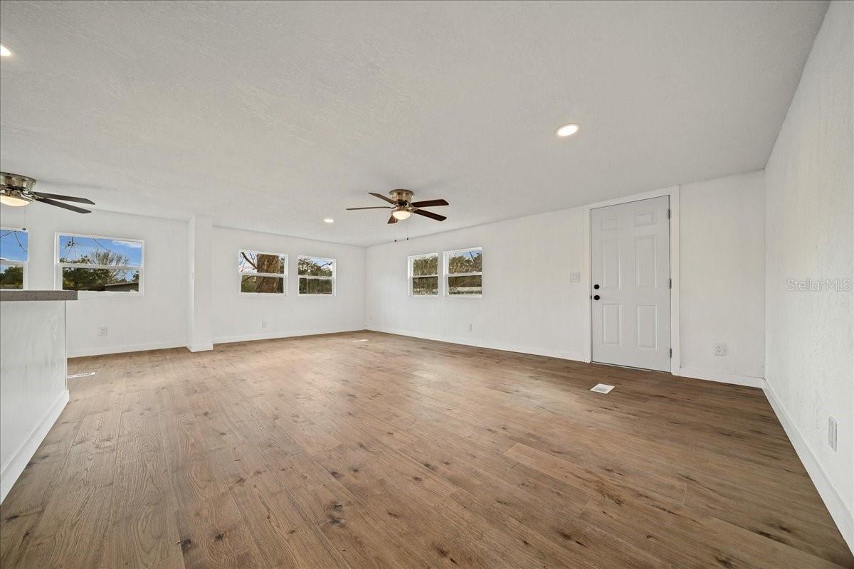 SUNLIGHT ACRES FIRST ADDITION - Residential