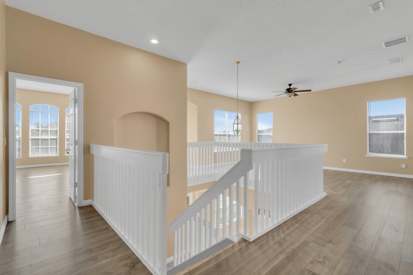 SANDHILL PRESERVE - Residential