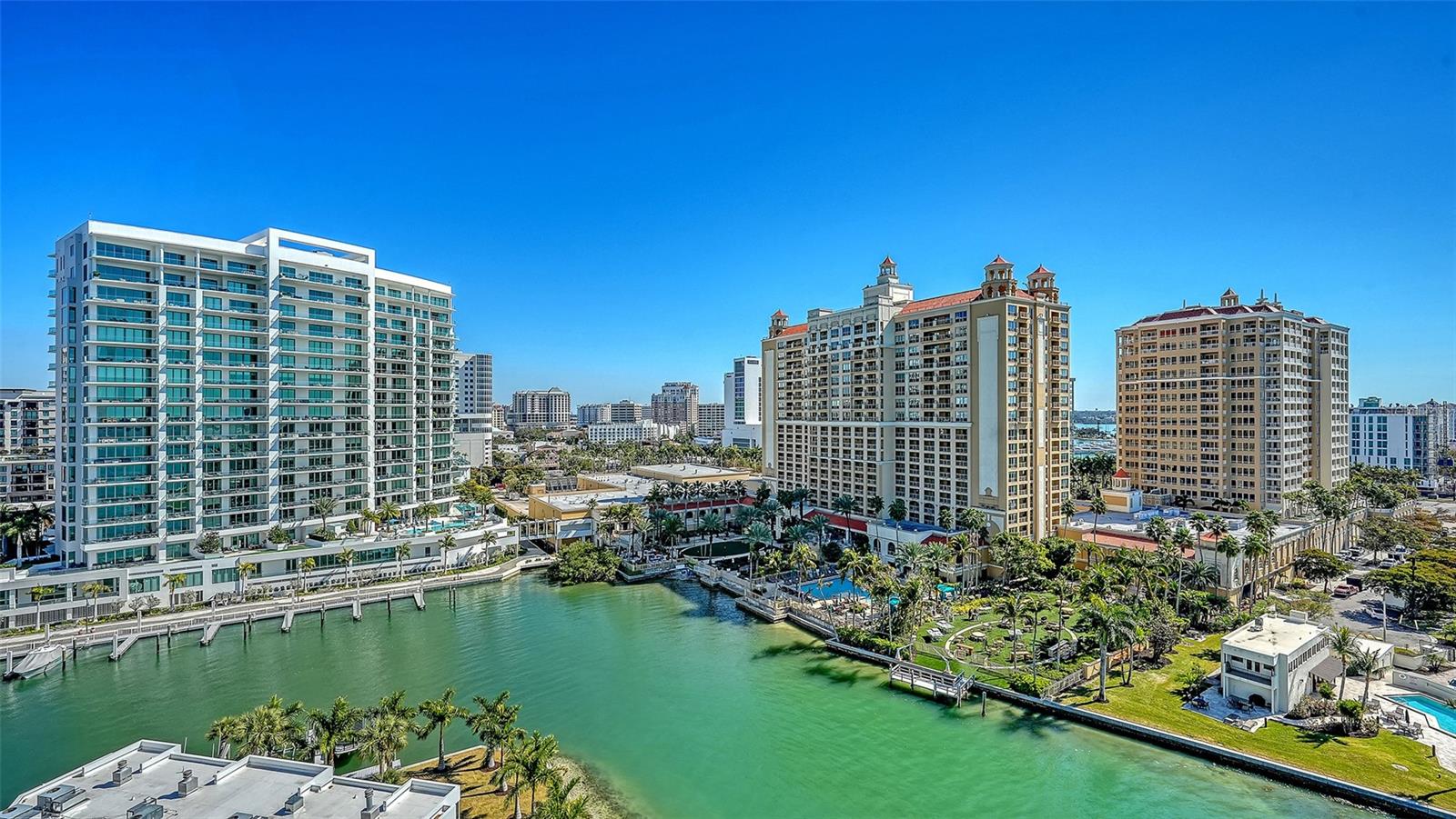 CONDO ON THE BAY - Residential