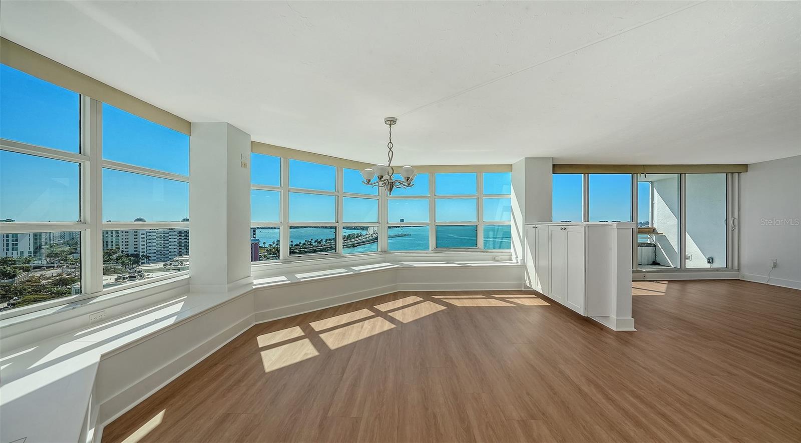 CONDO ON THE BAY - Residential