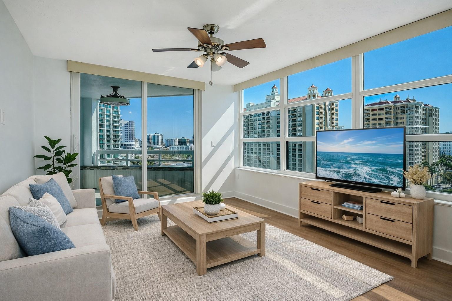 CONDO ON THE BAY - Residential