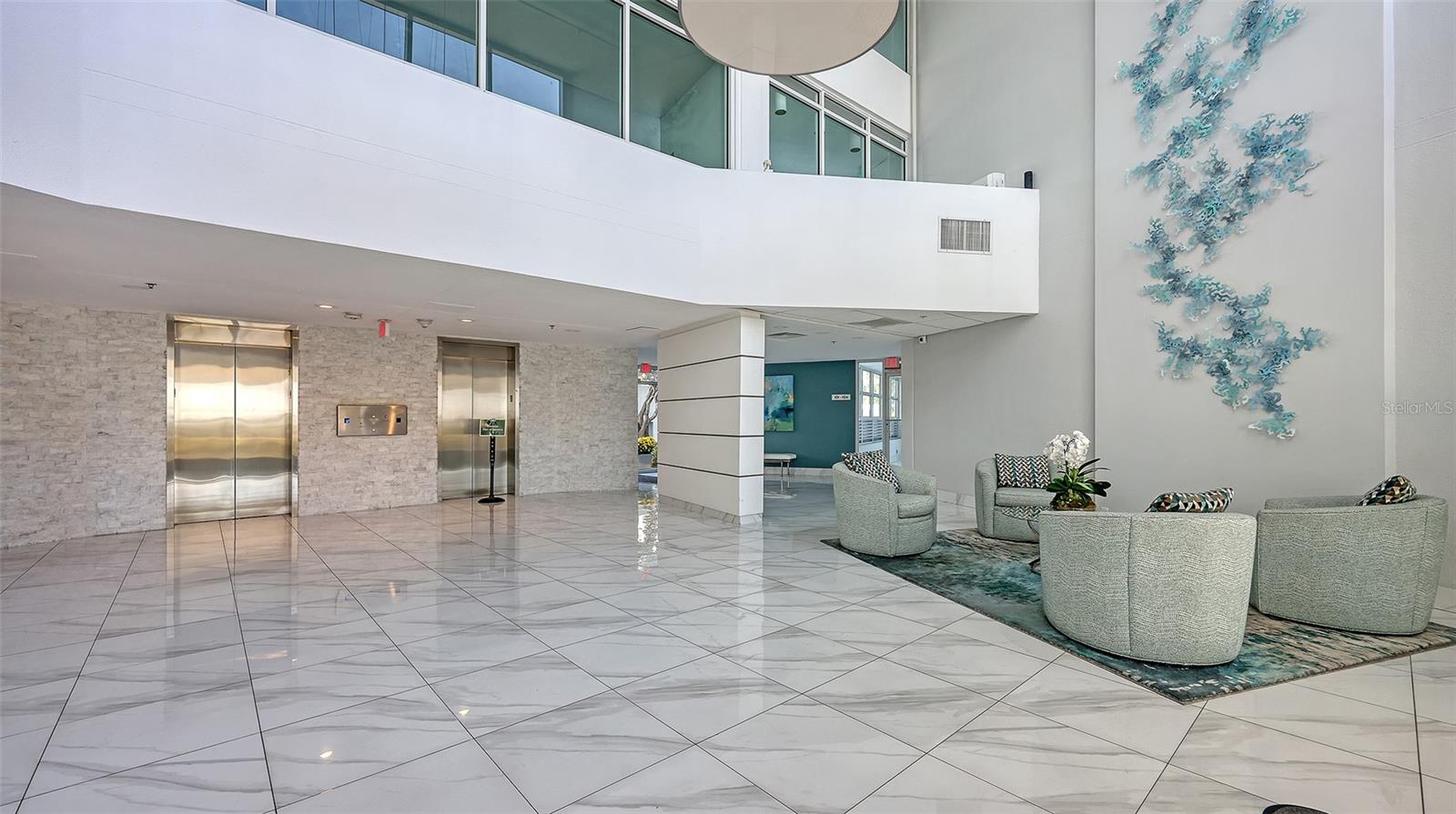 CONDO ON THE BAY - Residential