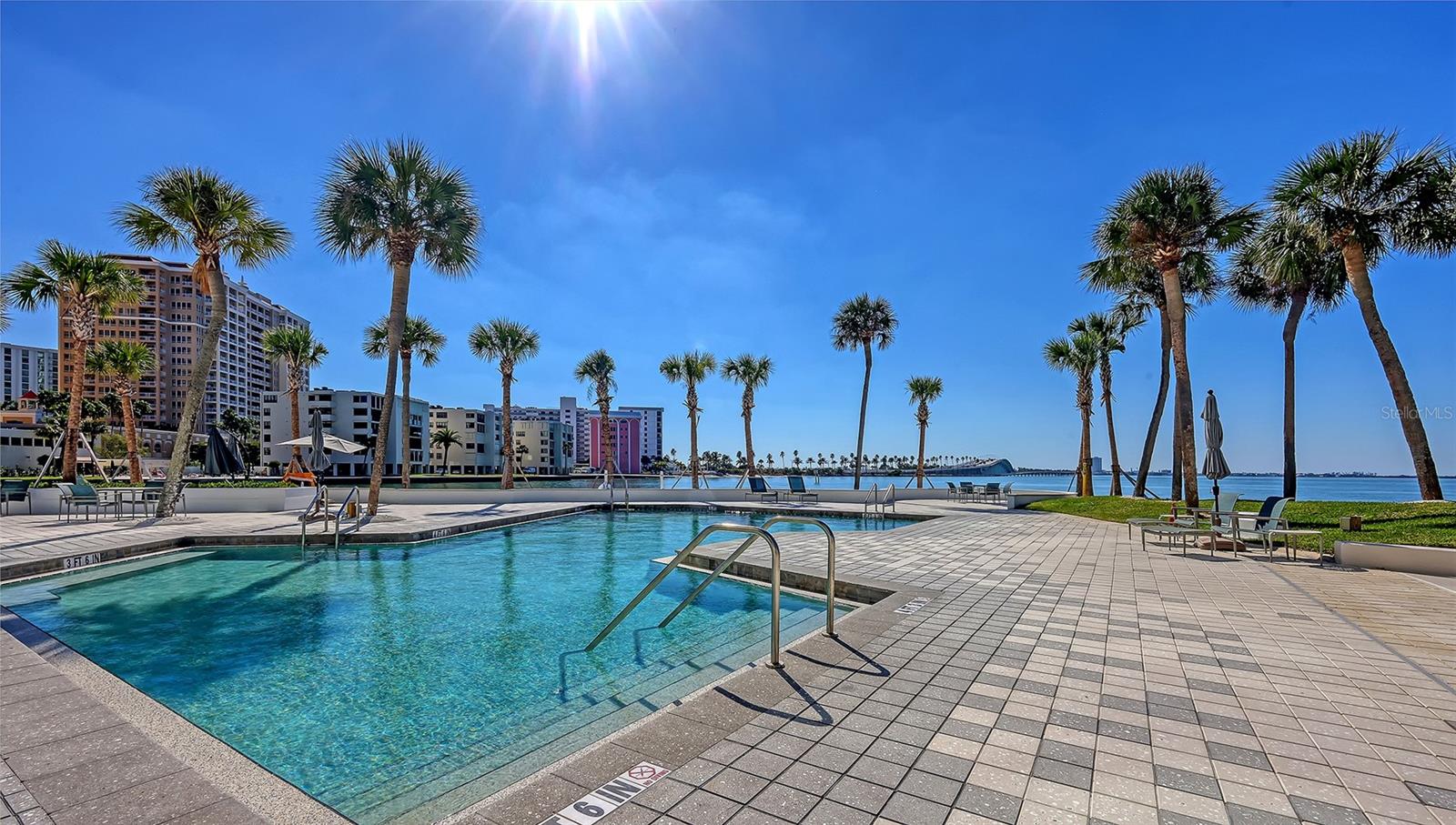 CONDO ON THE BAY - Residential