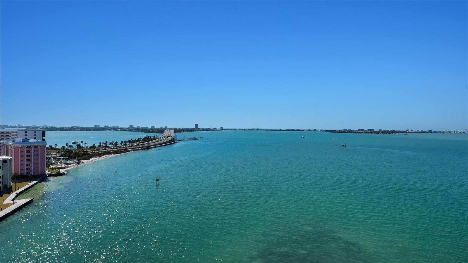 CONDO ON THE BAY - Residential