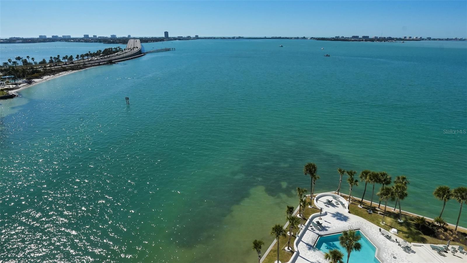 CONDO ON THE BAY - Residential