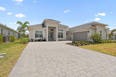 Single Family Residence in PUNTA GORDA FL 15889 CRANES MARSH COURT 2.jpg