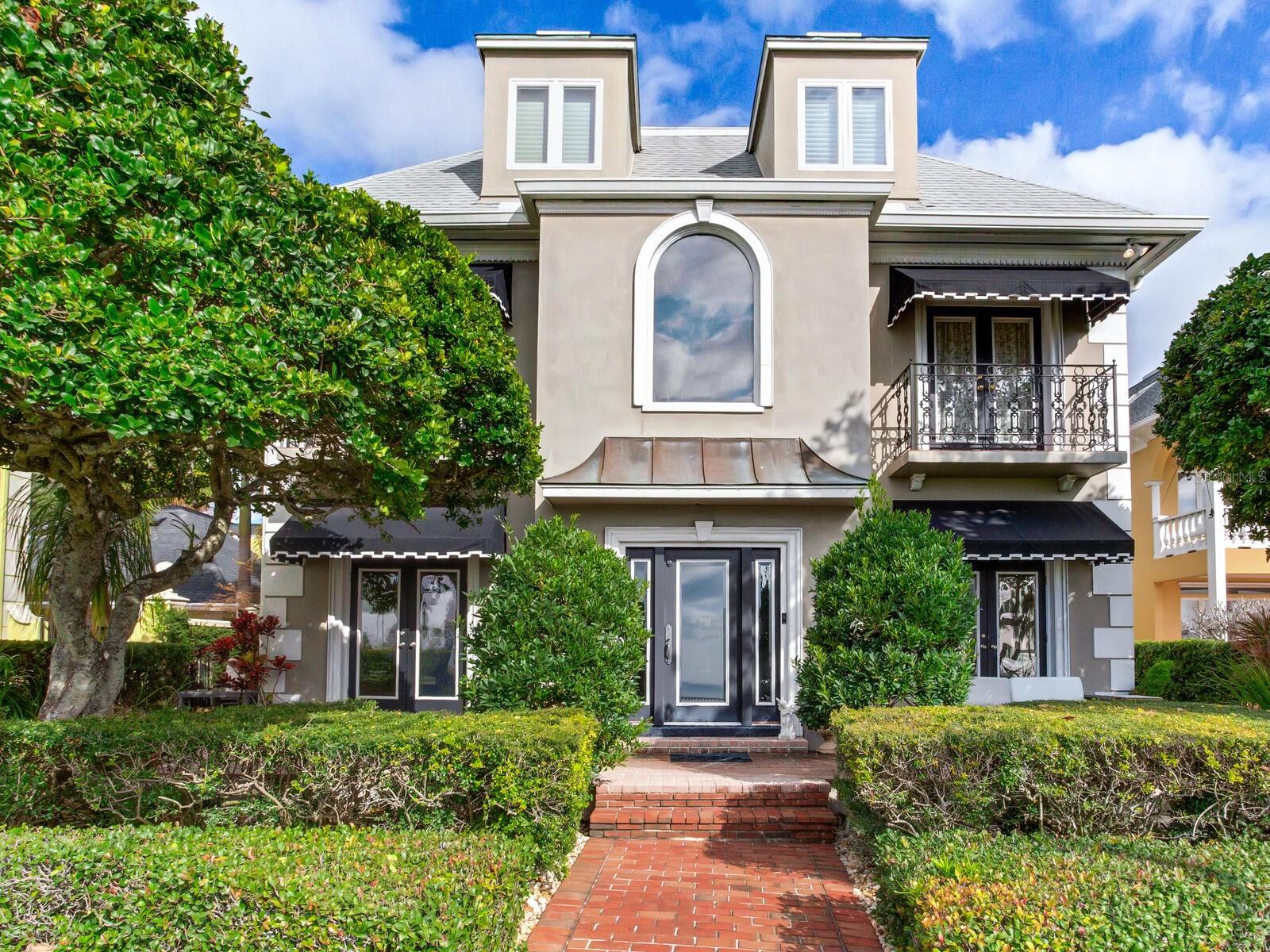 WEST HYDE PARK - Residential