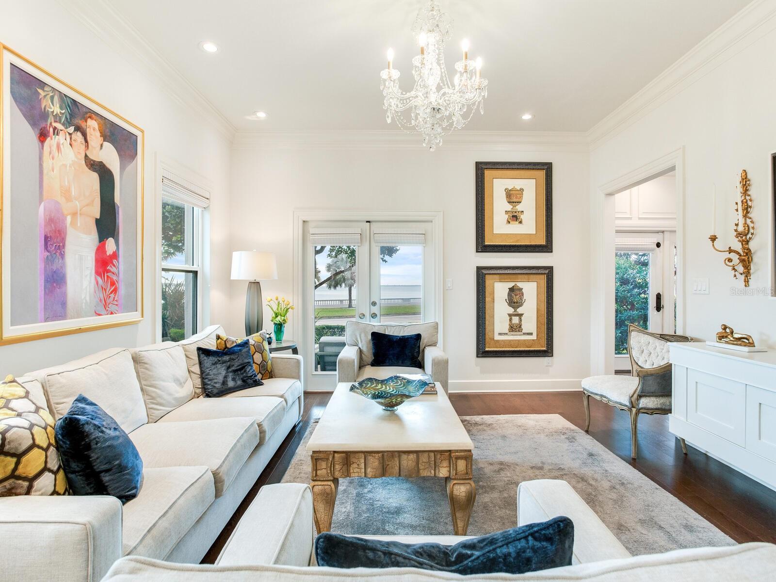 WEST HYDE PARK - Residential