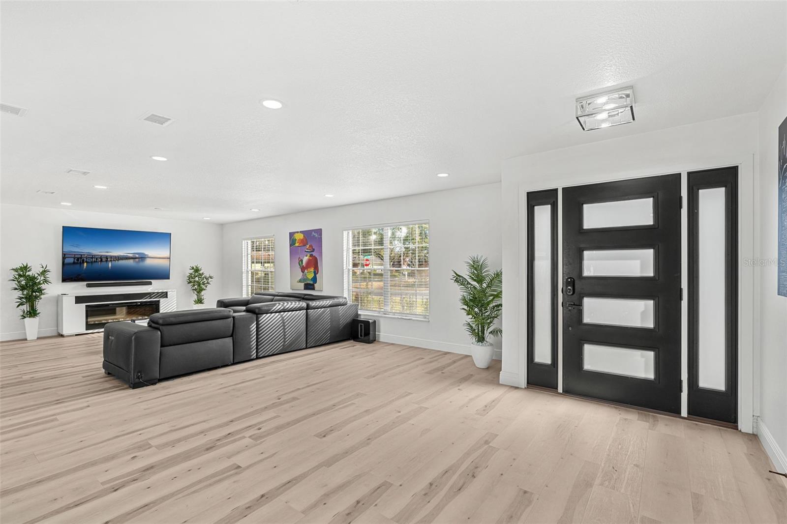 INDIAN HILLS UNIT 3 - Residential