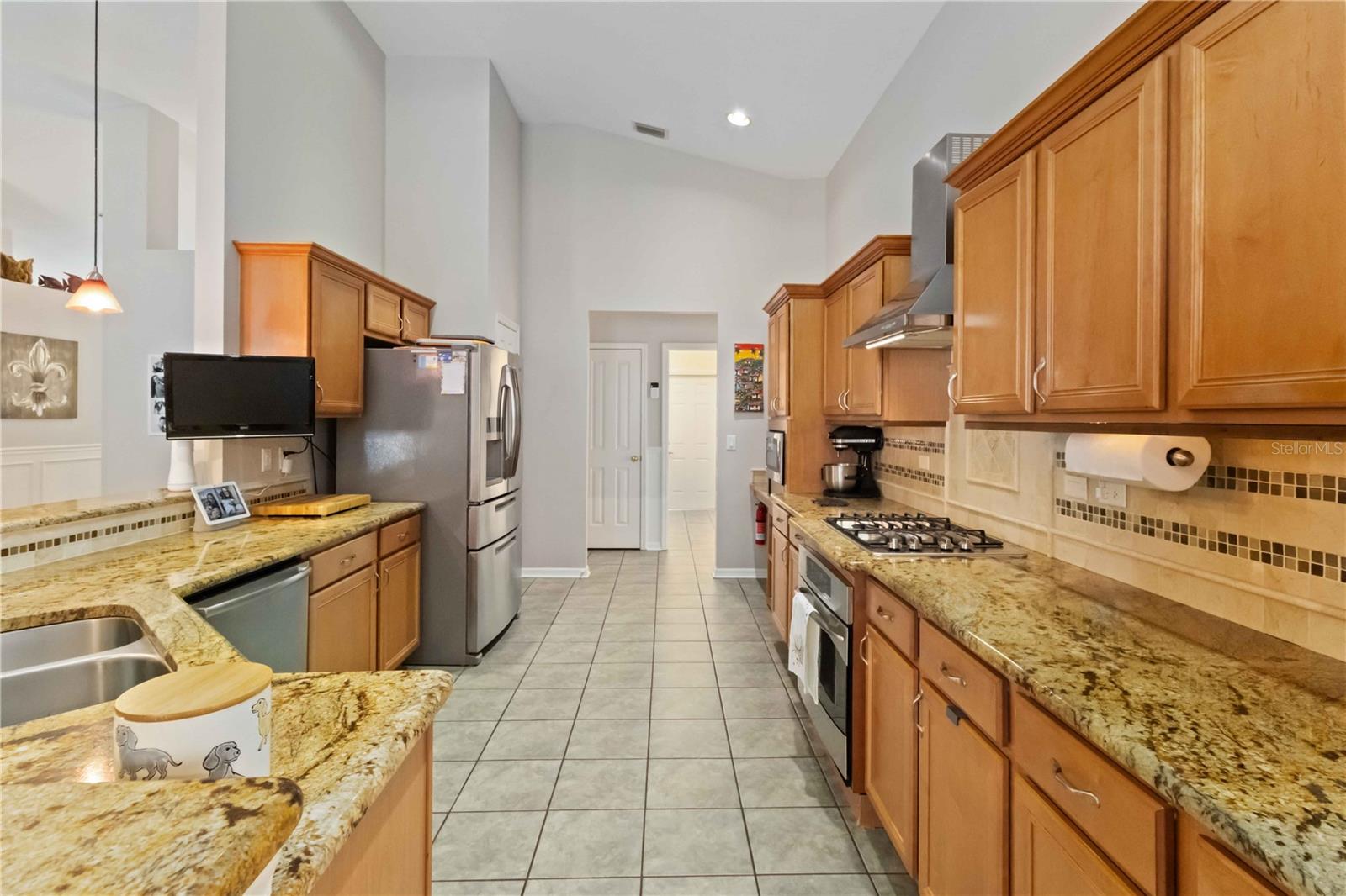 ABERDEEN CREEK - Residential