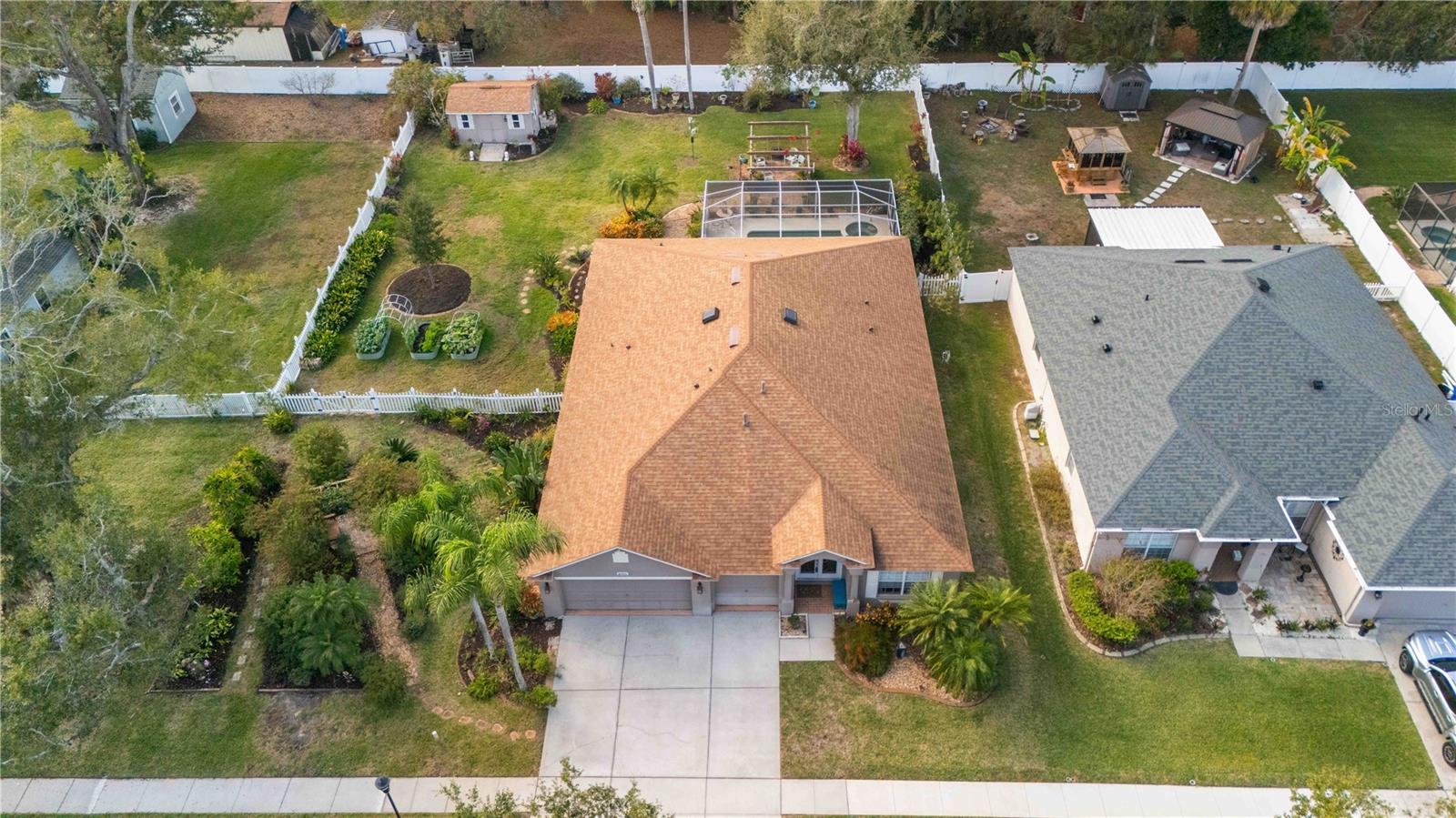 ABERDEEN CREEK - Residential