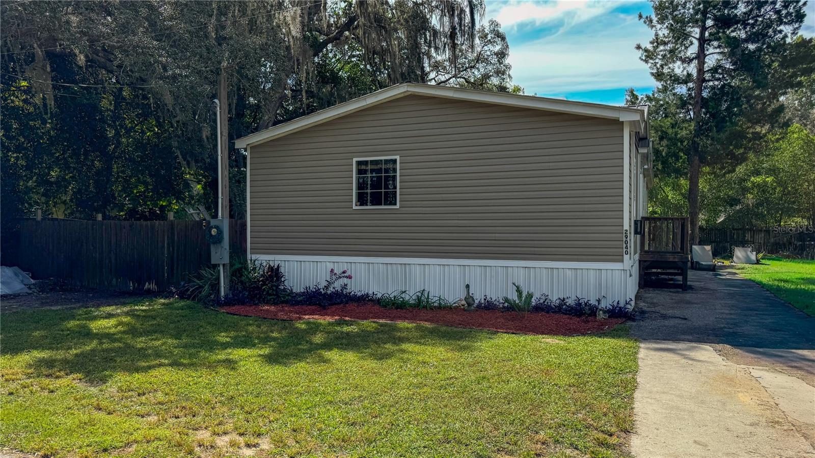 EDGEWATER - Residential