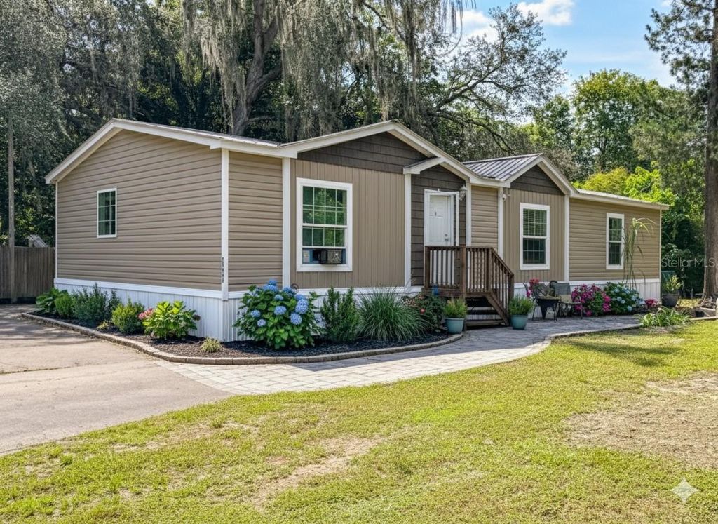 Photo of 29040 Sentinel Street, Nobleton, FL 34661 (MLS # O6344024)