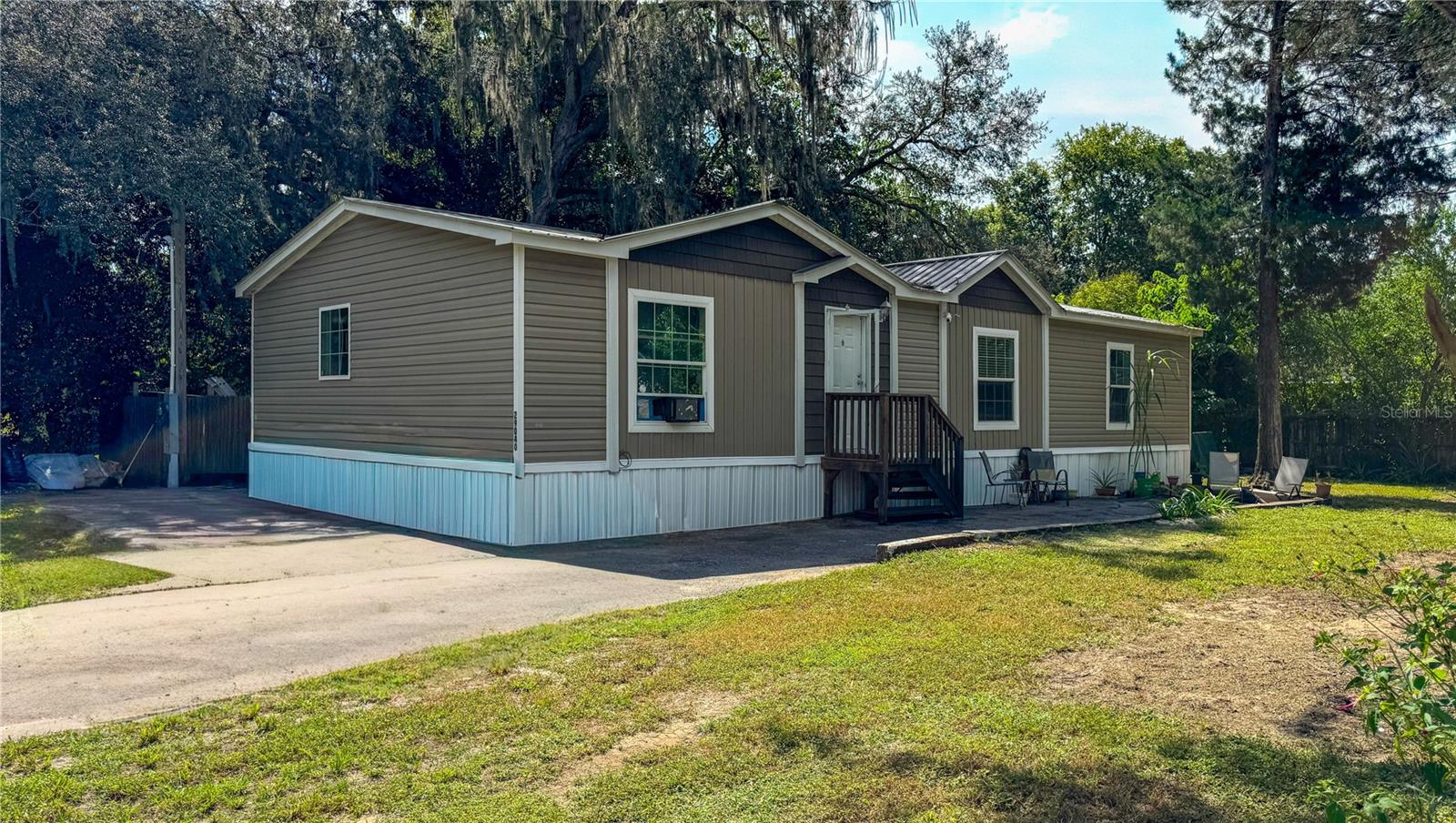 EDGEWATER - Residential