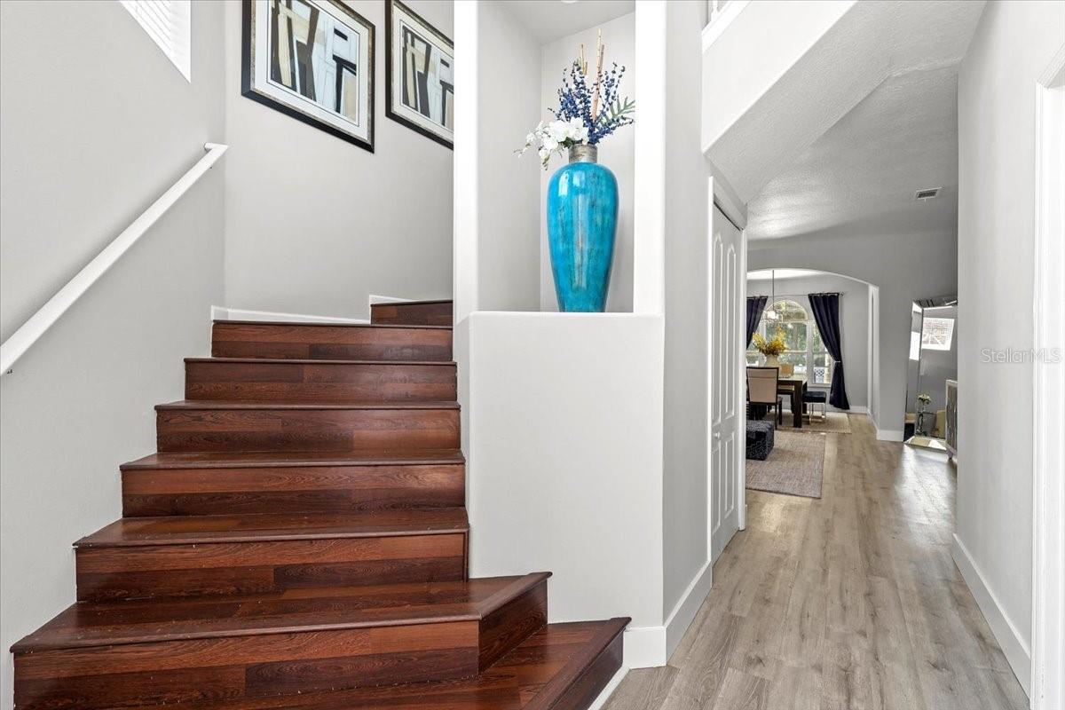 6841 BOUGANVILLEA CRESCENT DRIVE