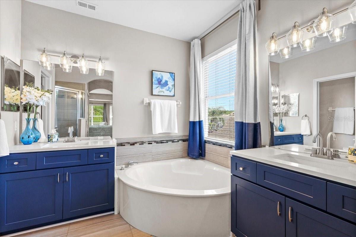 LAKE GLORIA PRESERVE PH 01B - Residential