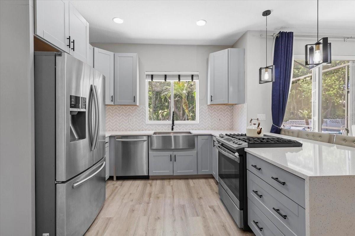 6841 BOUGANVILLEA CRESCENT DRIVE