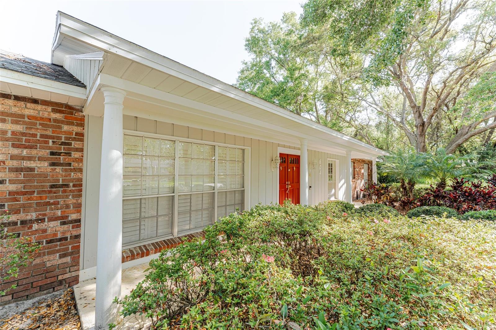 604 BLUE LAKE DRIVE