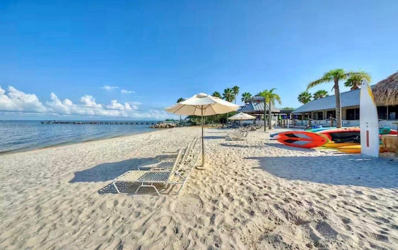 ISLAND RESORT AT MARINERS CLUB - Residential