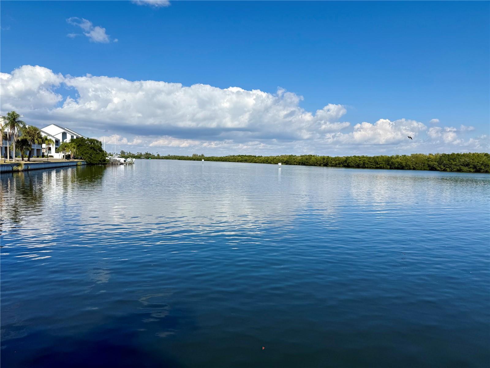 ISLAND RESORT AT MARINERS CLUB - Residential